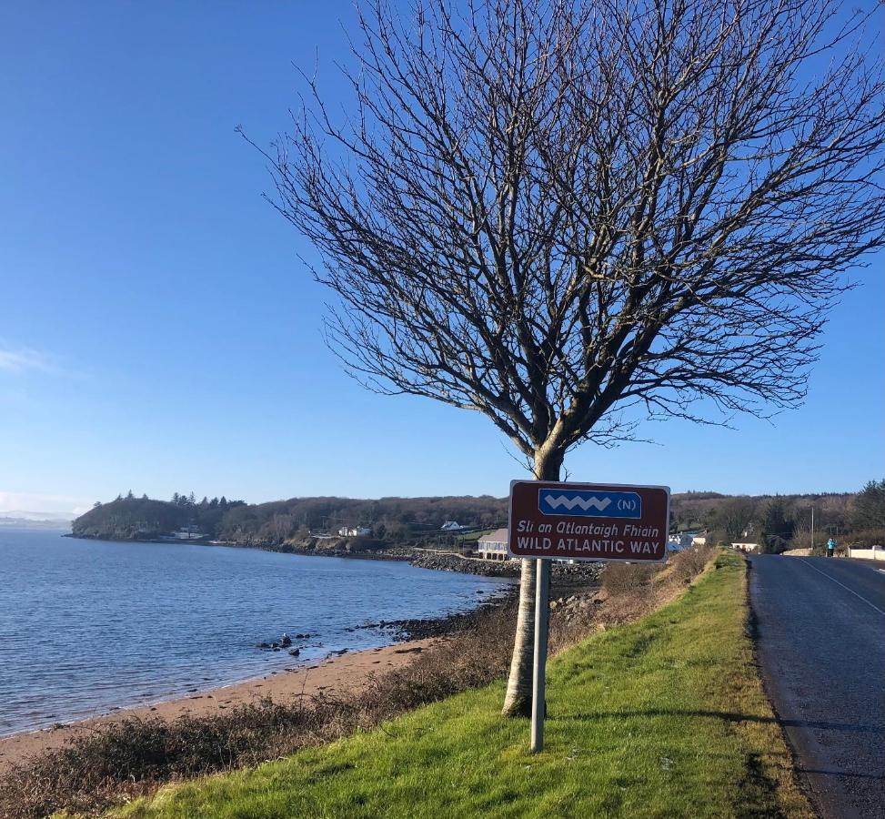 Sea Vista - Rathmullan Villa Buitenkant foto